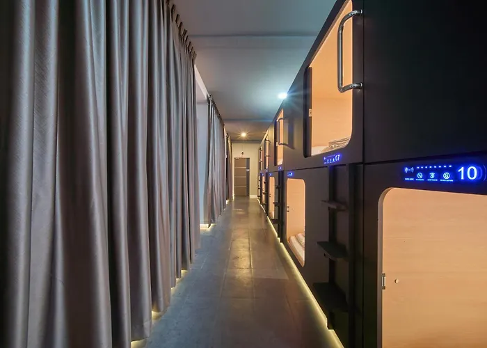 Urban Pod Capsule 膠囊旅館 曼谷