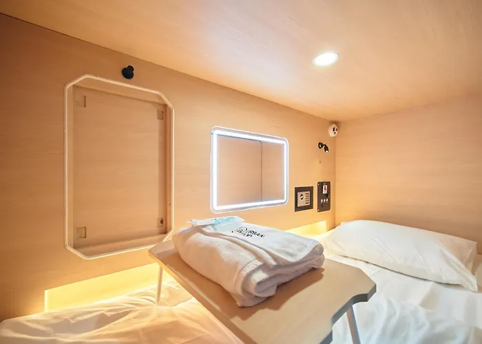 Urban Pod Capsule