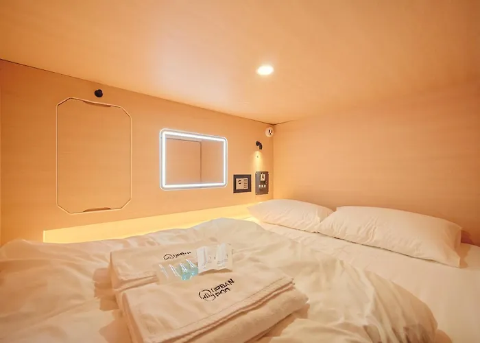 膠囊旅館 Urban Pod Capsule